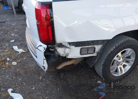 2019 Chevrolet Suburban Lt из США, поврежденный, VIN 1GNSKHKC2KR394986